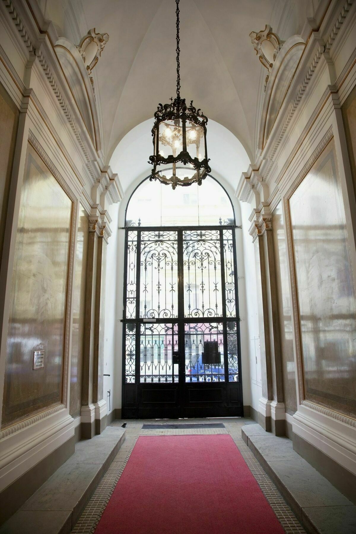 6 * Wien