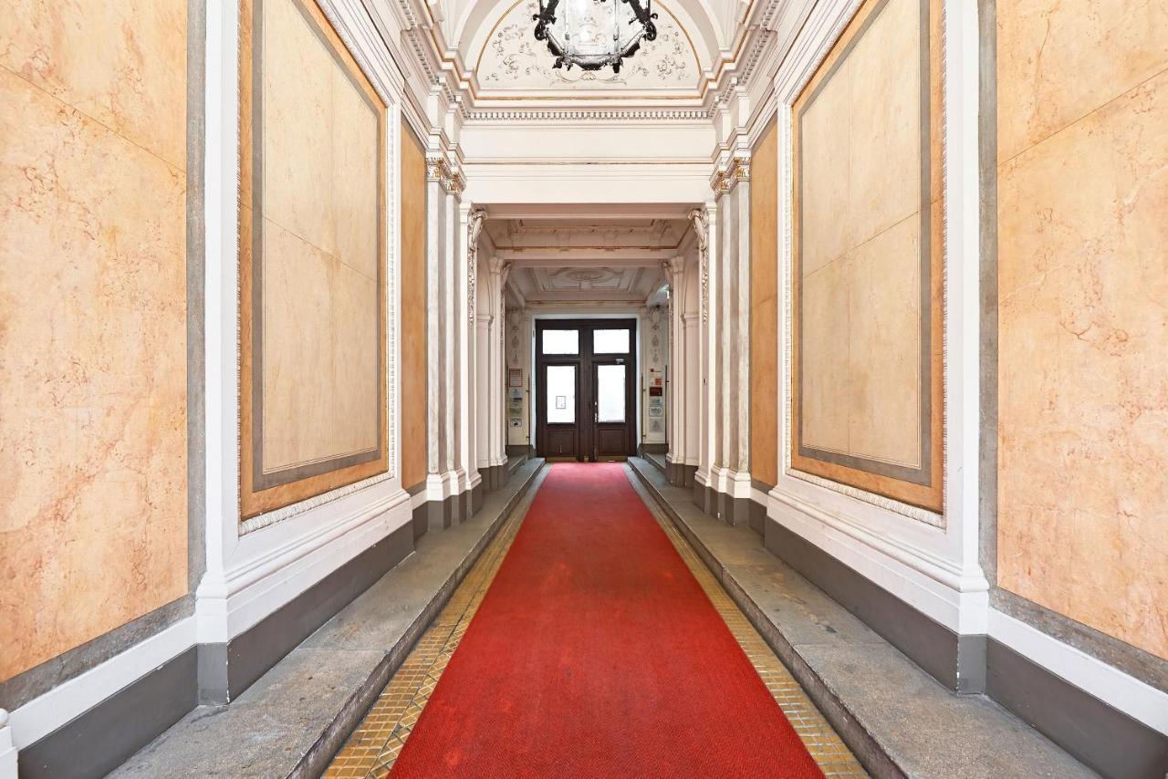 Apartament 6